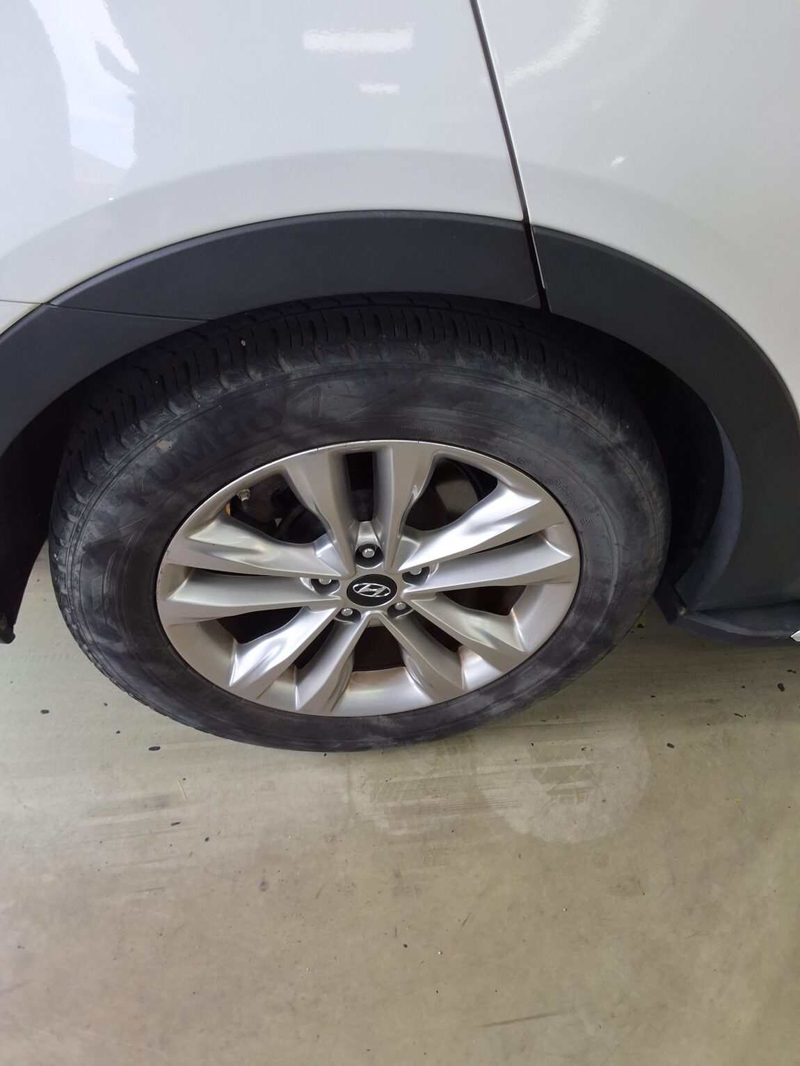 HYUNDAI SANTA FE THE PRIME DIESEL R2.0 2WD PREMIUM 2016 - zdjęcie 23