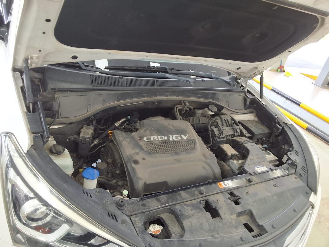 HYUNDAI SANTA FE THE PRIME DIESEL R2.0 2WD PREMIUM 2016 - zdjęcie 18