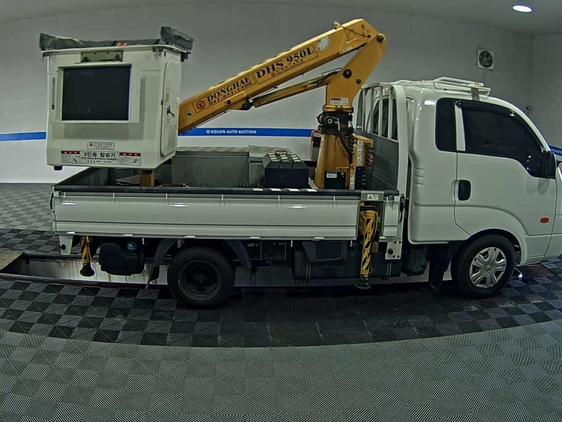 KIA THE NEW BONGO III CARGO 1 TON KING CAB EXTRA LONG WHEELBASE L 2022 - zdjęcie 4