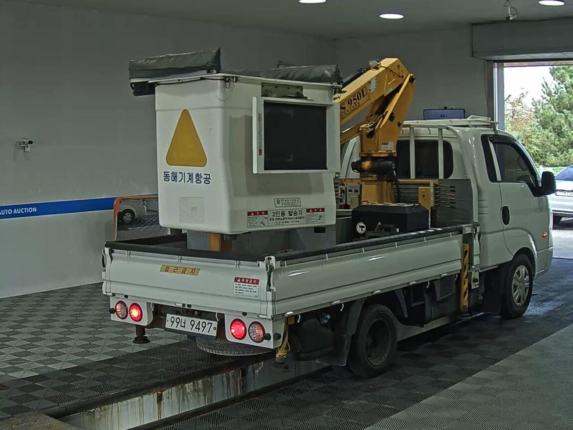 KIA THE NEW BONGO III CARGO 1 TON KING CAB EXTRA LONG WHEELBASE L 2022 - zdjęcie 5
