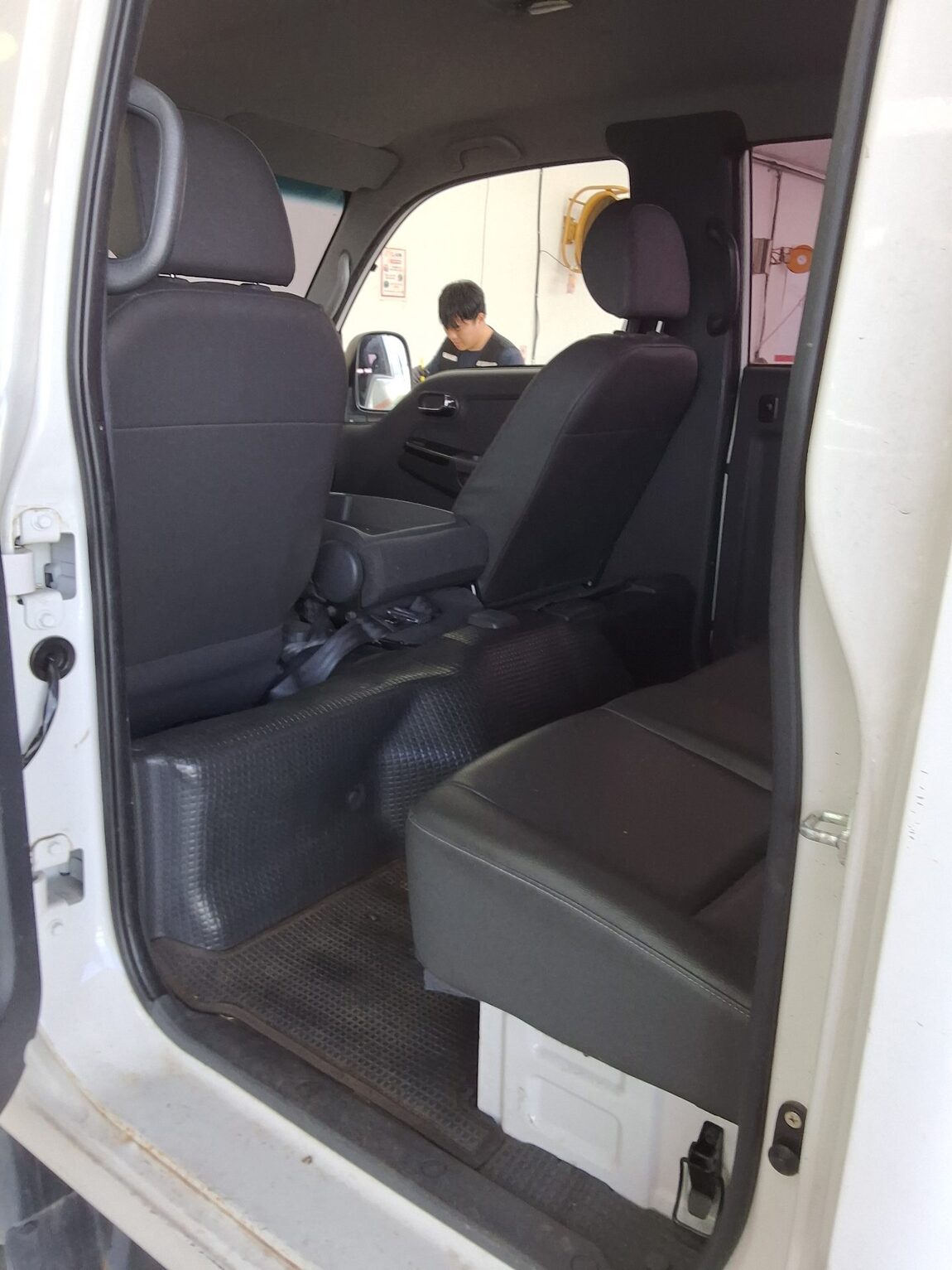 KIA BONGO III CARGO CRDi DOUBLE CAB EXTRA LONG WHEELBASE 2019 - zdjęcie 12