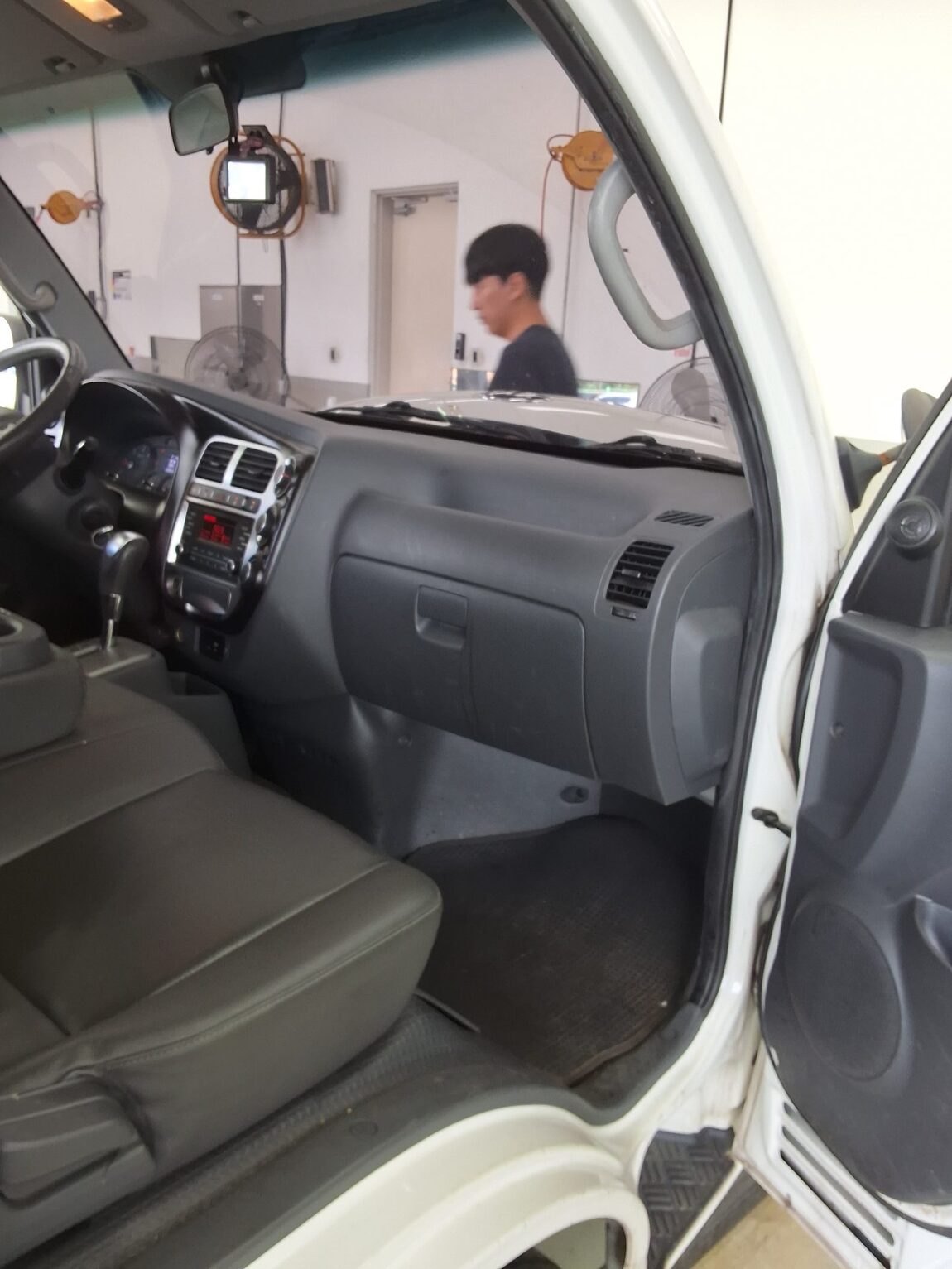 KIA BONGO III CARGO CRDi DOUBLE CAB EXTRA LONG WHEELBASE 2019 - zdjęcie 14