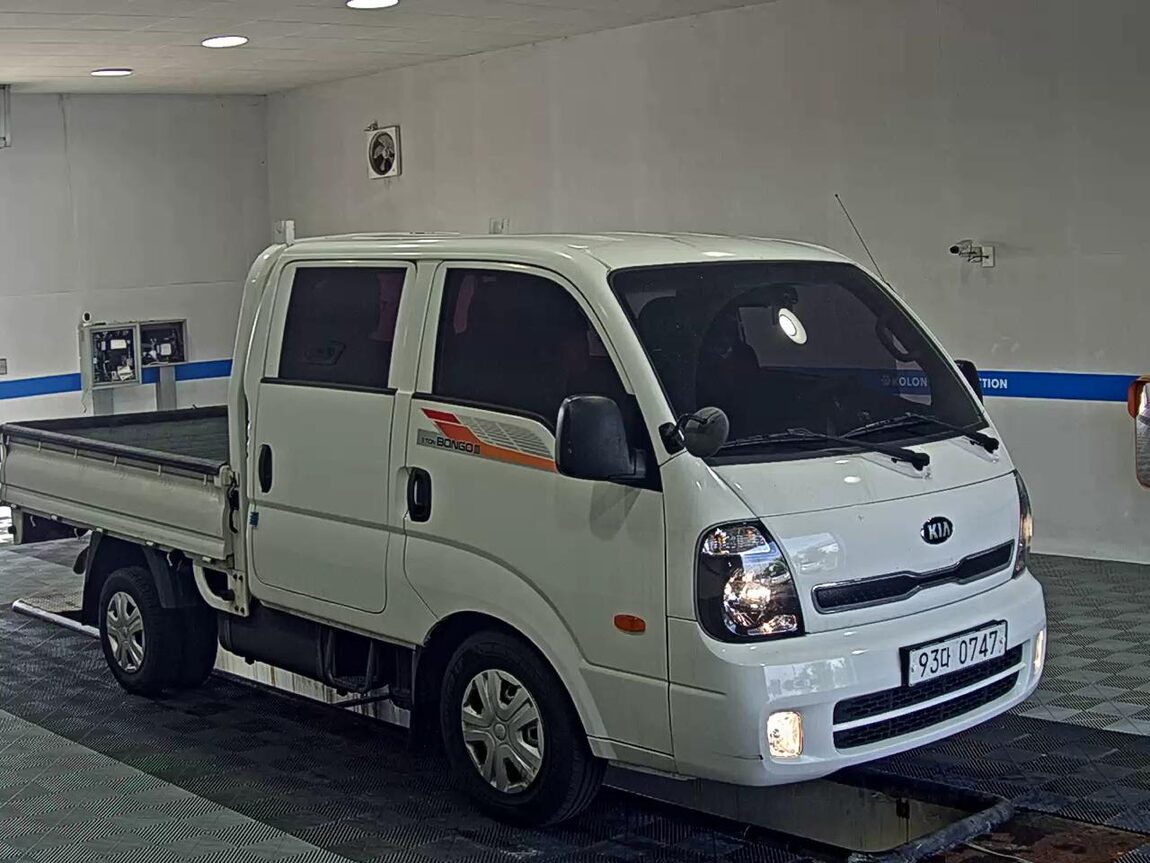 KIA BONGO III CARGO CRDi DOUBLE CAB EXTRA LONG WHEELBASE 2019 - zdjęcie 3