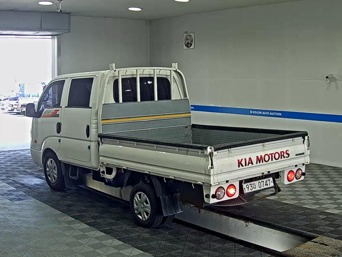 KIA BONGO III CARGO CRDi DOUBLE CAB EXTRA LONG WHEELBASE 2019 - zdjęcie 6