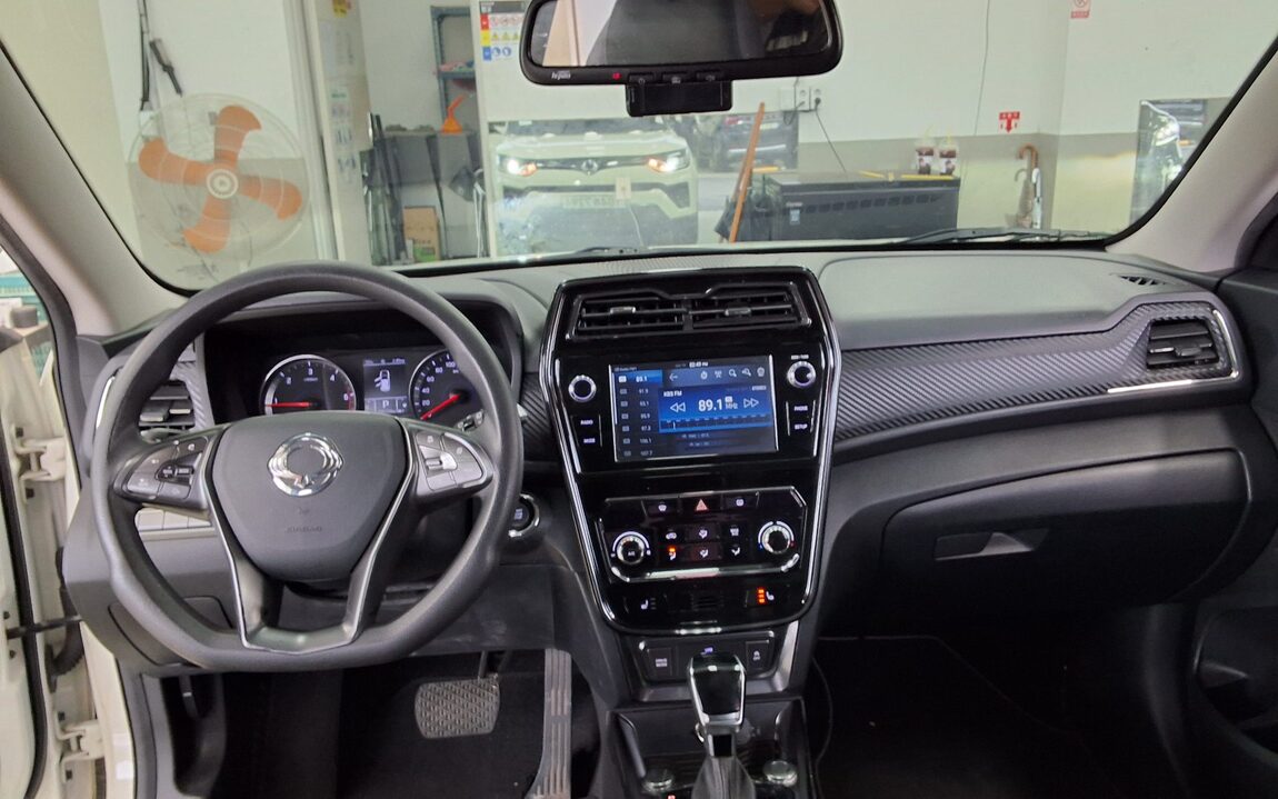 KG MOBILITY (SSANGYONG) VERY NEW TIVOLI 1.6 DIESEL 2WD V1 2021 - zdjęcie 11