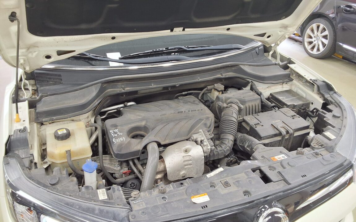 KG MOBILITY (SSANGYONG) VERY NEW TIVOLI 1.6 DIESEL 2WD V1 2021 - zdjęcie 21