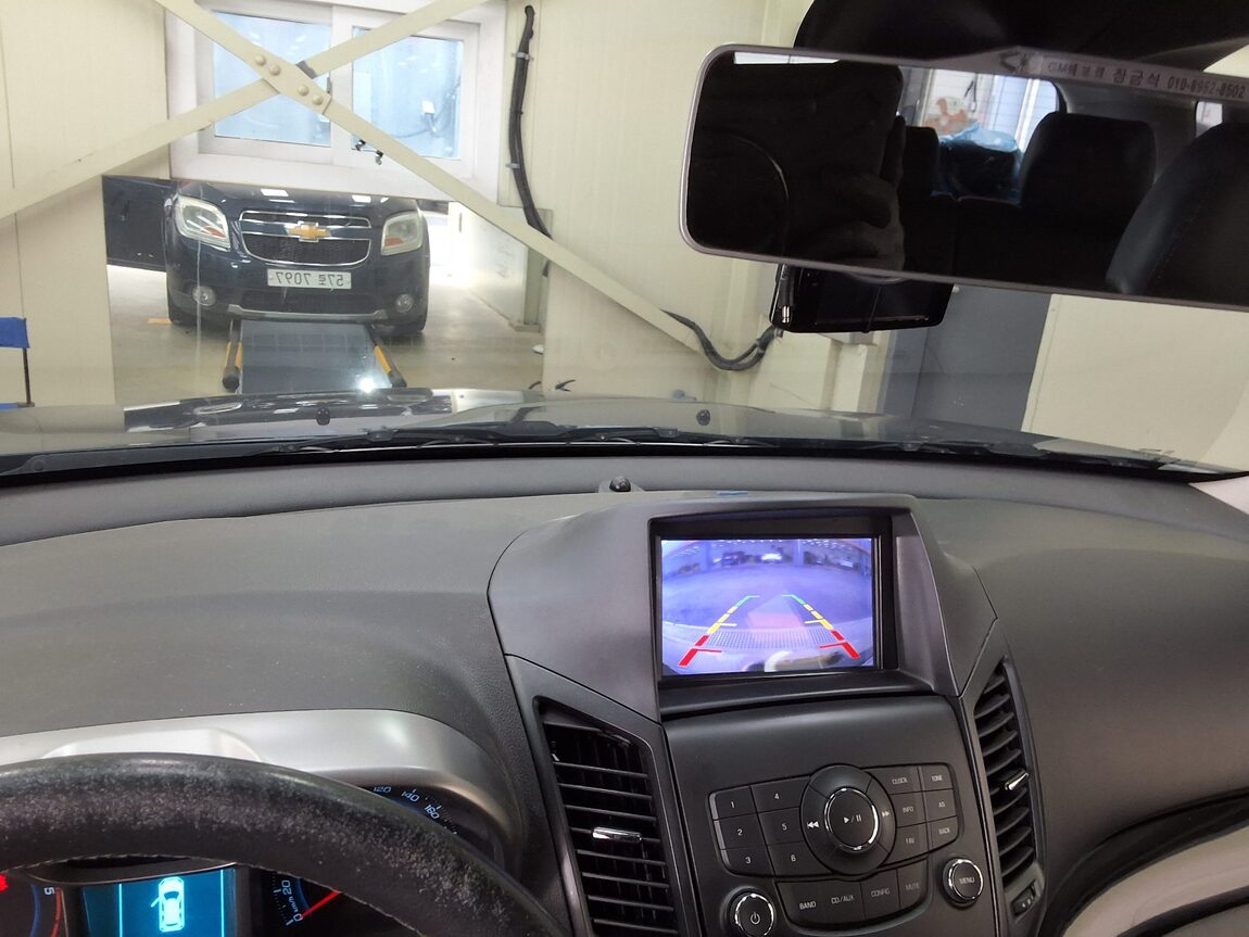 CHEVROLET (DAEWOO) ORLANDO 2.0 DIESEL LT PREMIUM 2015 - zdjęcie 25