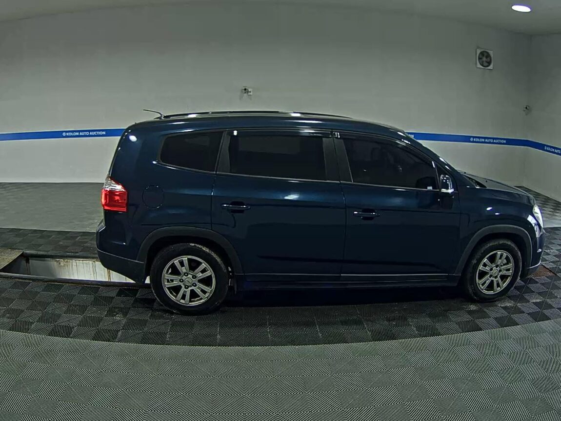 CHEVROLET (DAEWOO) ORLANDO 2.0 DIESEL LT PREMIUM 2015 - zdjęcie 4