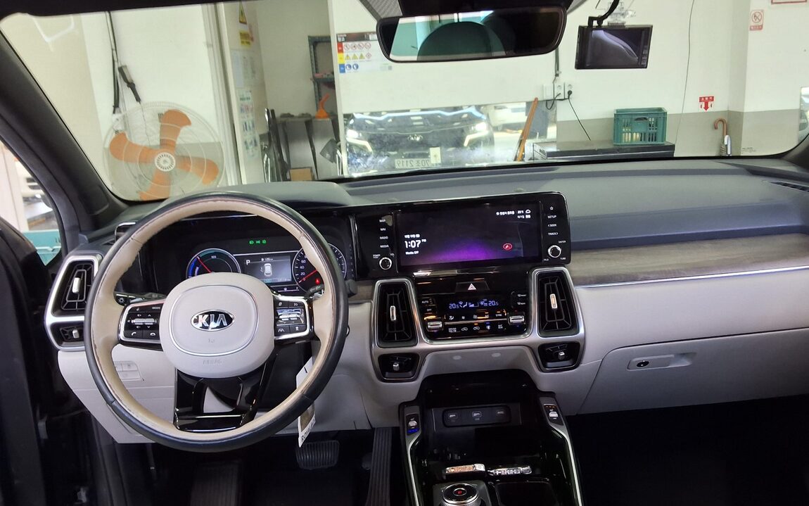 KIA NEW SORENTO HYBRID (MQ4) 1.6 HEV 2WD PRESTIGE 2021 - zdjęcie 11