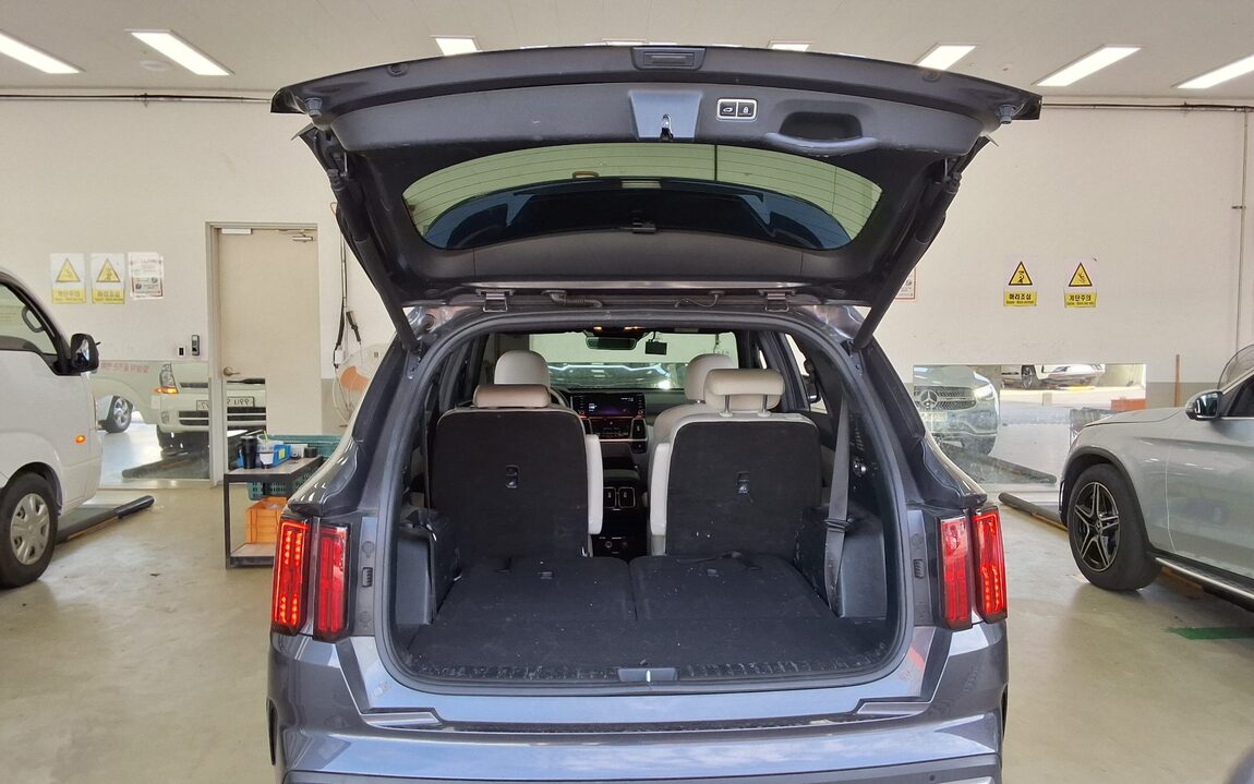 KIA NEW SORENTO HYBRID (MQ4) 1.6 HEV 2WD PRESTIGE 2021 - zdjęcie 15