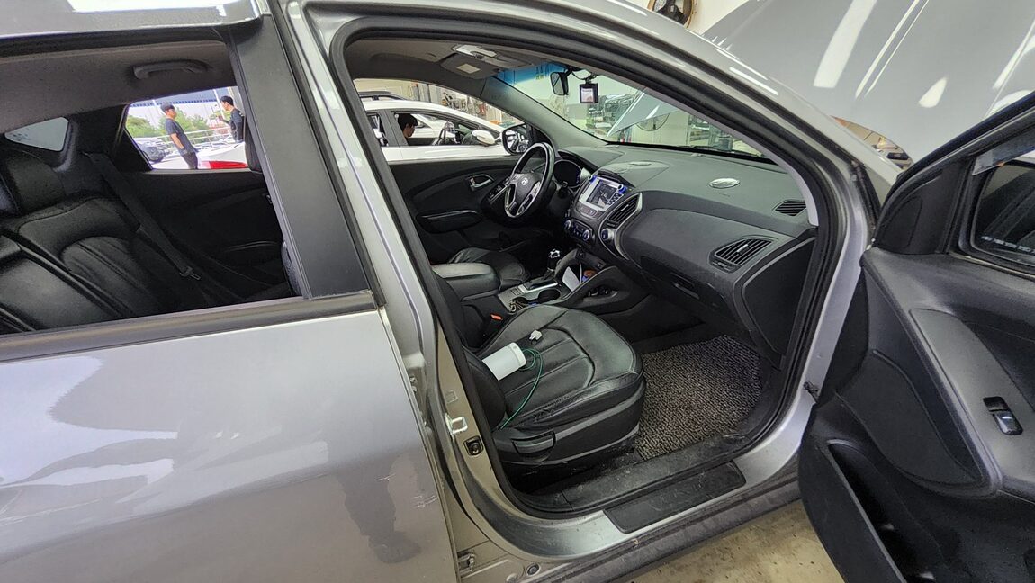 HYUNDAI NEW TUCSON ix DIESEL R2.0 4WD SMART SPECIAL 2015 - zdjęcie 14