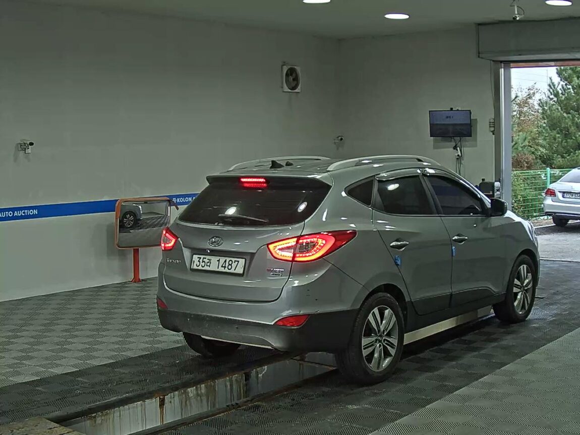 HYUNDAI NEW TUCSON ix DIESEL R2.0 4WD SMART SPECIAL 2015 - zdjęcie 5