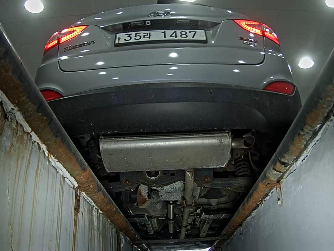 HYUNDAI NEW TUCSON ix DIESEL R2.0 4WD SMART SPECIAL 2015 - zdjęcie 8