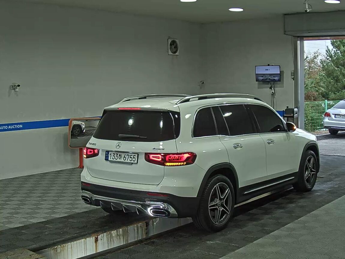 MERCEDES-BENZ GLB-CLASS GLB 250 4MATIC 2023 - zdjęcie 5