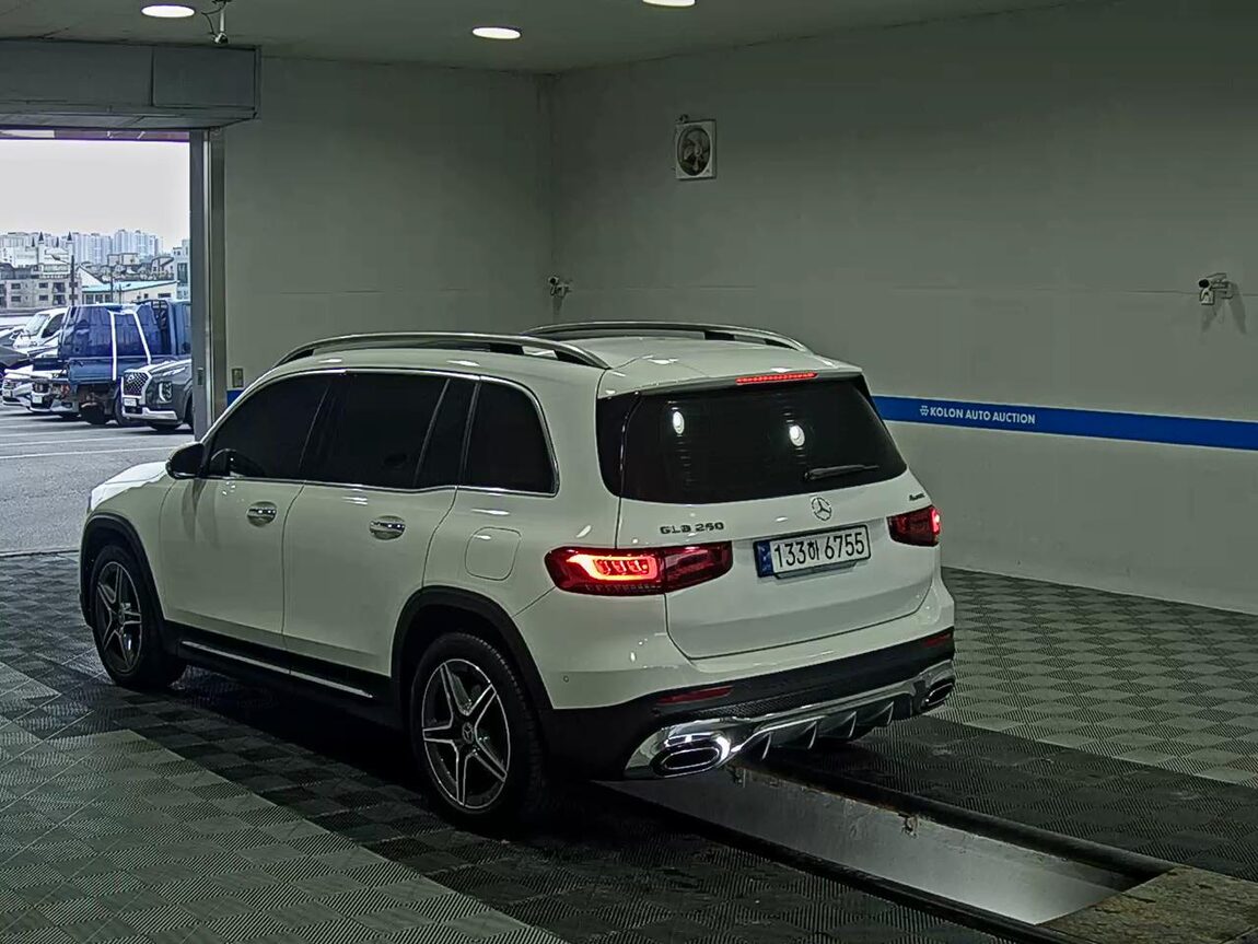 MERCEDES-BENZ GLB-CLASS GLB 250 4MATIC 2023 - zdjęcie 6