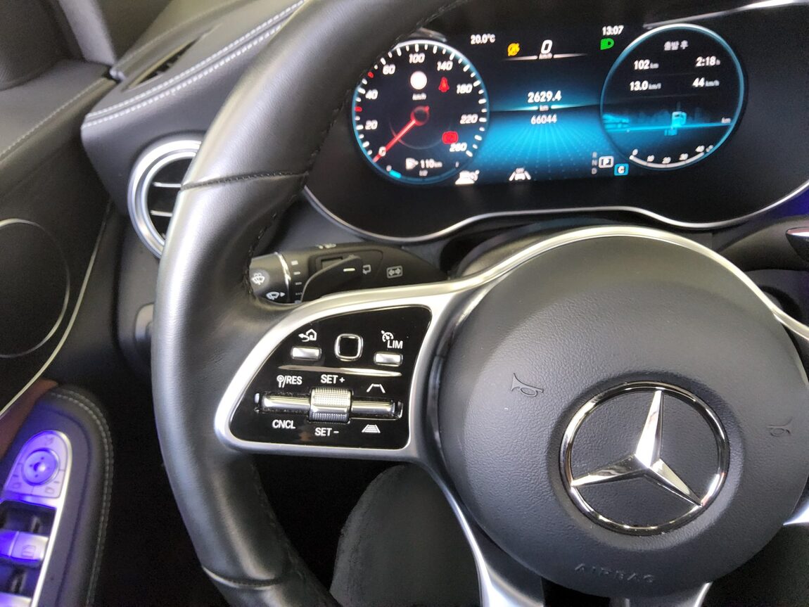 MERCEDES-BENZ GLC-CLASS GLC 300 4MATIC 2022 - zdjęcie 17
