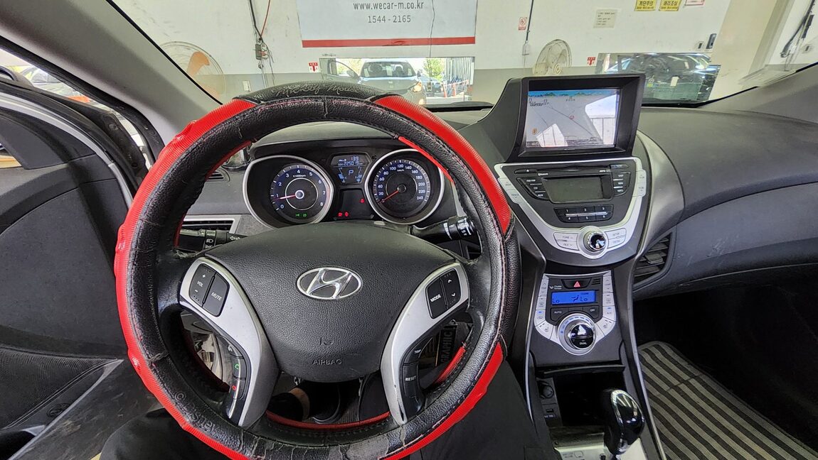 HYUNDAI AVANTE MD M16 GDi LUXURY 2012 - zdjęcie 18