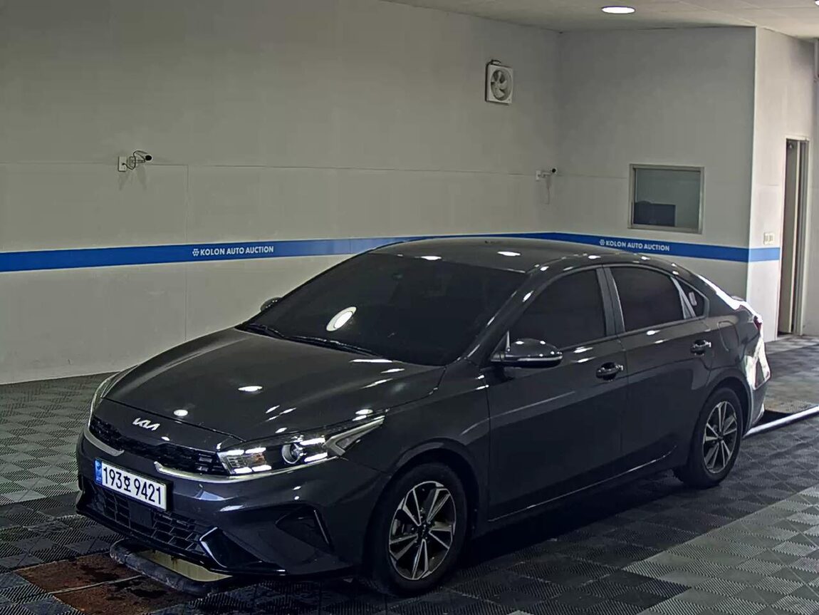 KIA THE NEW K3 1.6 GASOLINE TRENDY 2023 - zdjęcie 2