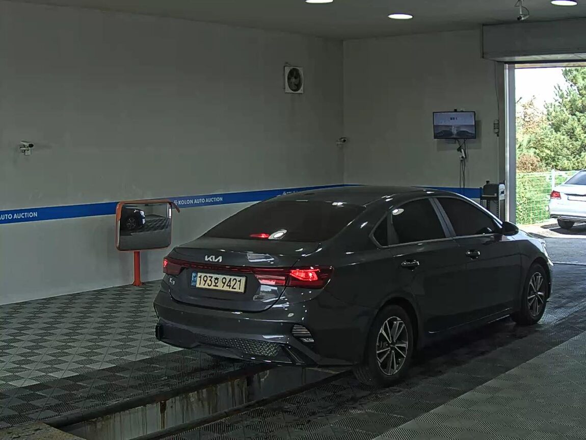 KIA THE NEW K3 1.6 GASOLINE TRENDY 2023 - zdjęcie 5