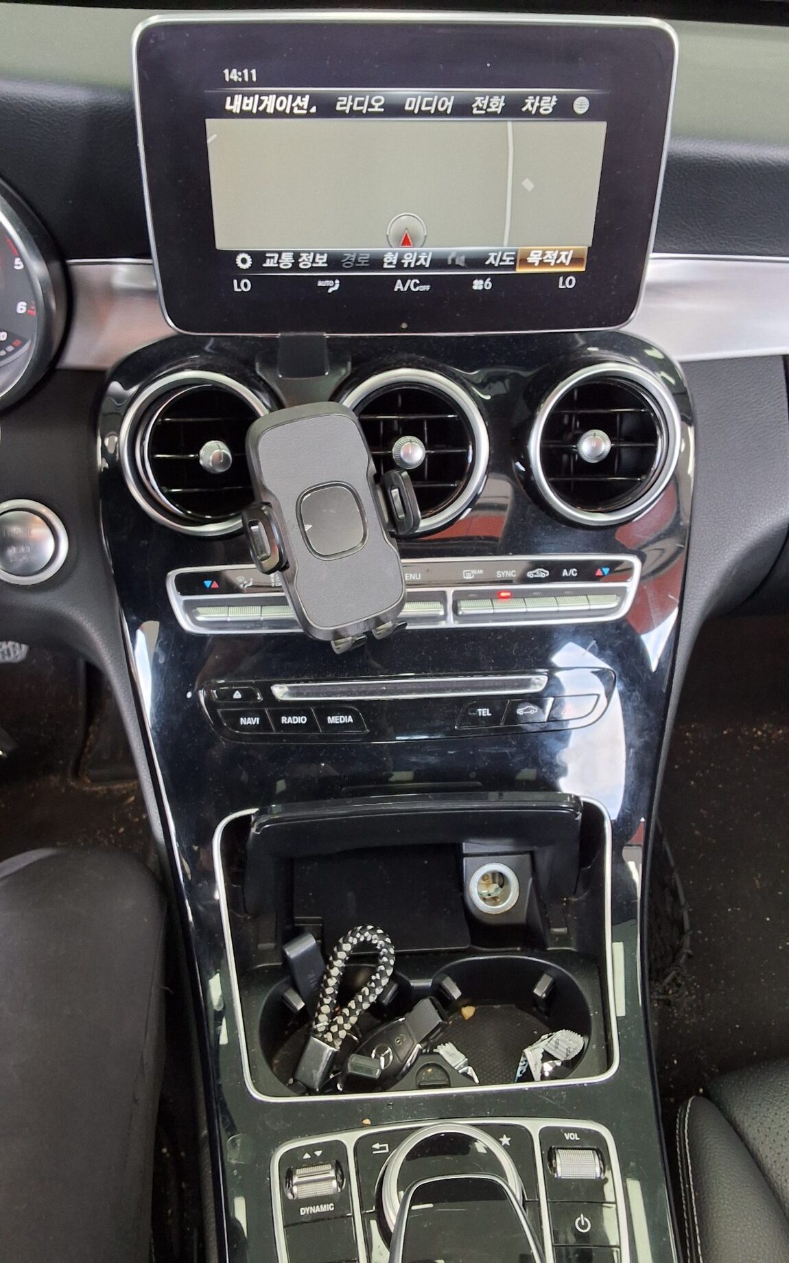 MERCEDES-BENZ C-CLASS (4TH GEN) C220 d AVANTGARDE 2018 - zdjęcie 18