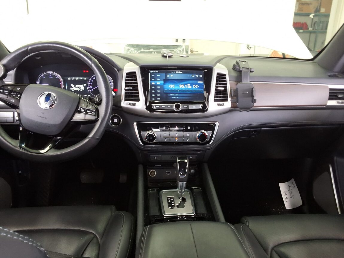 KG MOBILITY (SSANGYONG) G4 REXTON 2.2 2WD EURASIA EDITION 2018 - zdjęcie 11