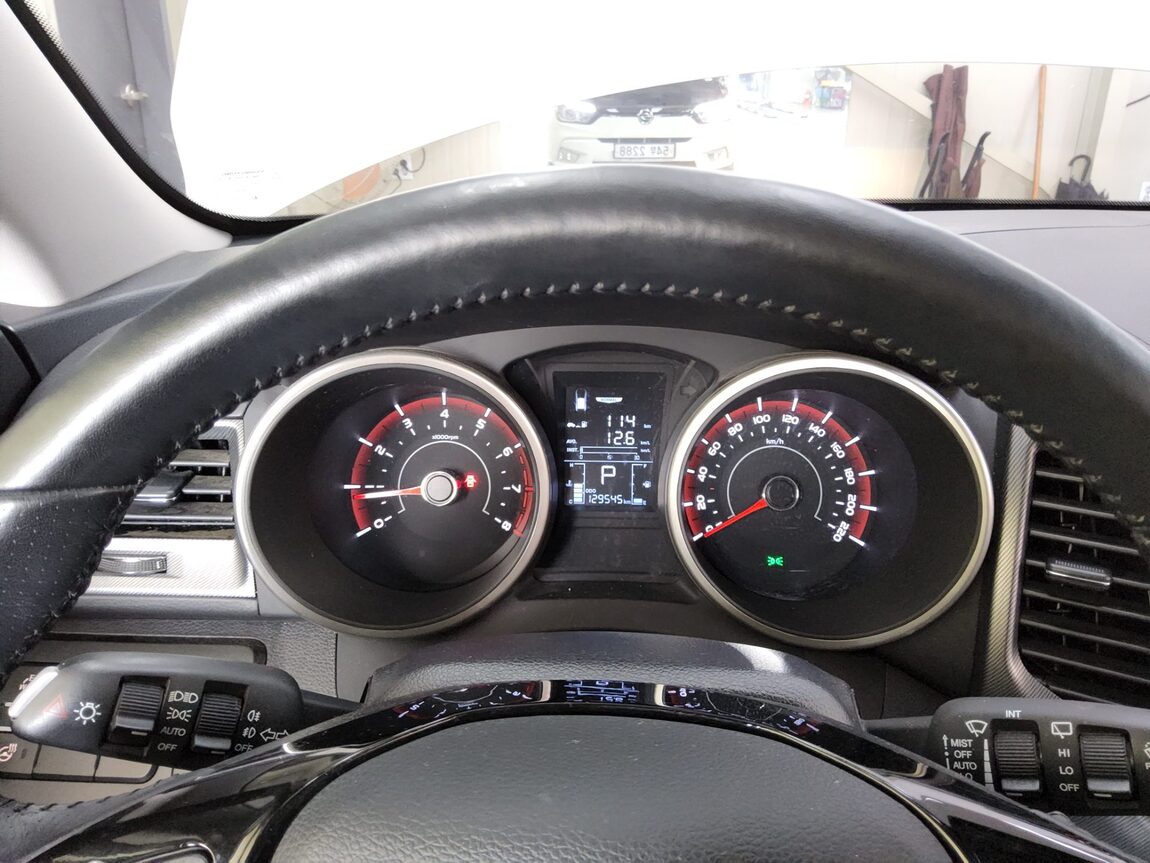 KG MOBILITY (SSANGYONG) TIVOLI GASOLINE 2WD VX 2017 - zdjęcie 9