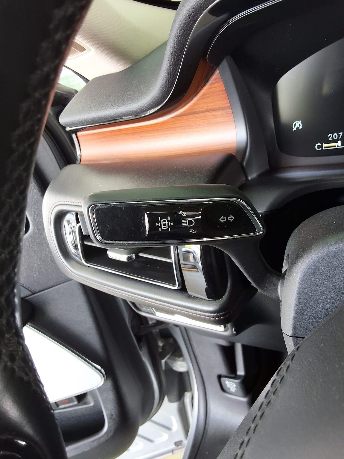LINCOLN AVIATOR (2ND GEN) 3.0 V6 AWD RESERVE 2020 - zdjęcie 18