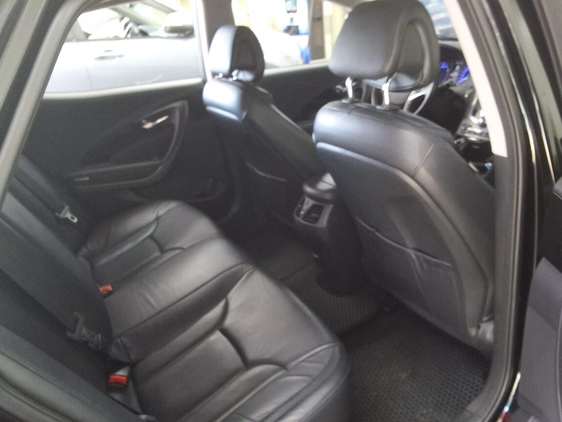 HYUNDAI GRANDEUR HG HG 240 MODERN 2015 - zdjęcie 14
