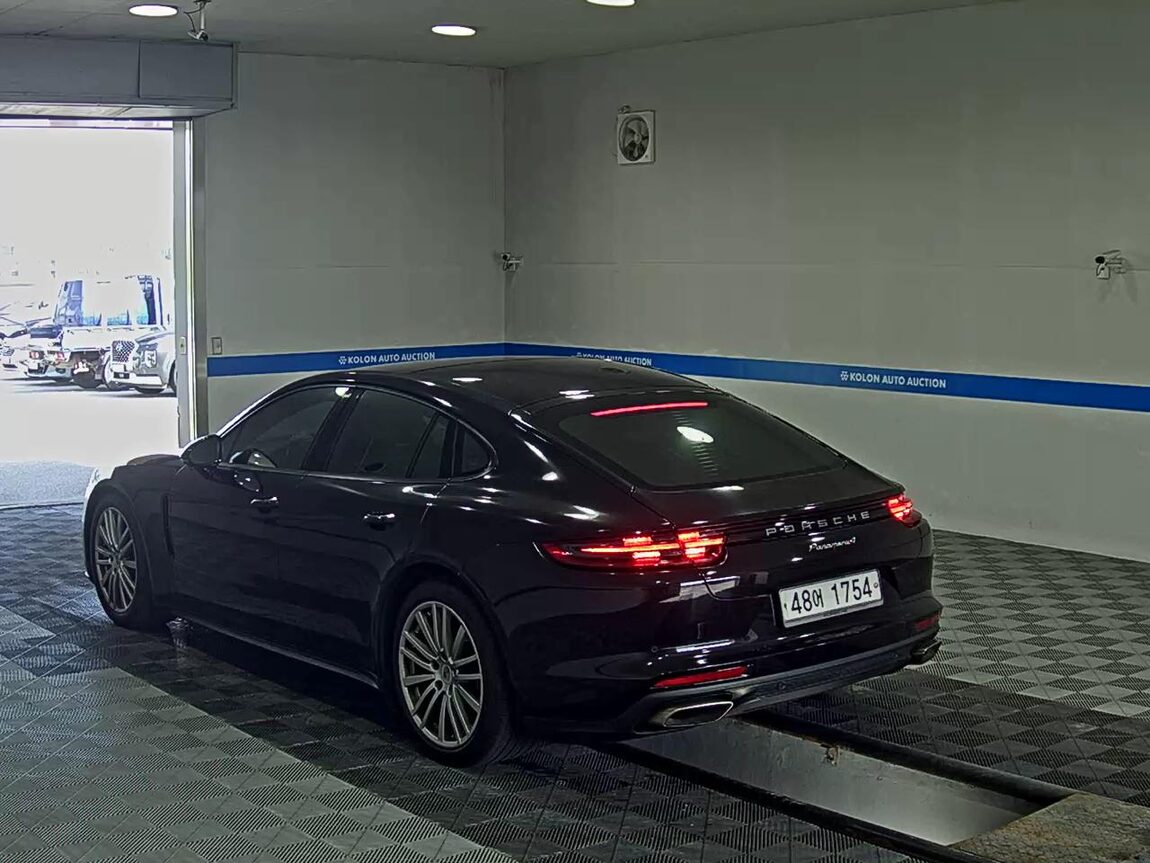 PORSCHE PANAMERA (2ND GEN) 3.0 4 2018 - zdjęcie 6