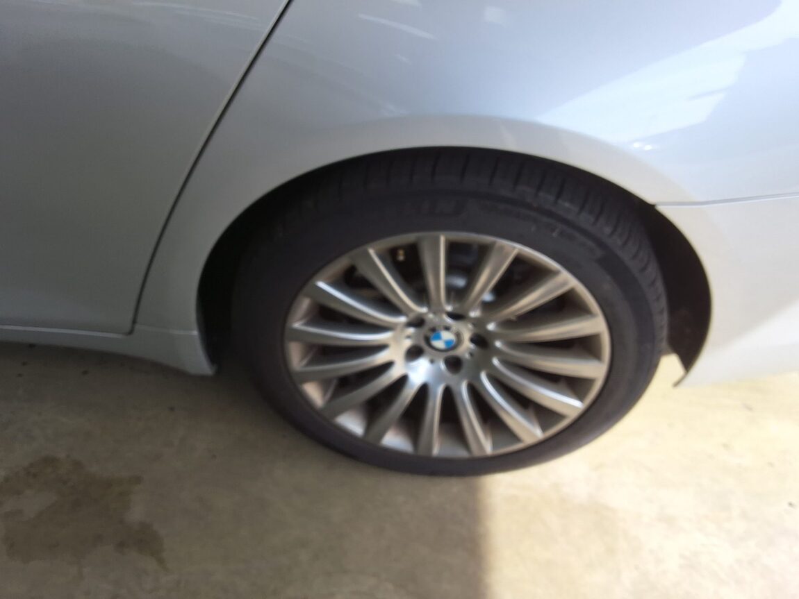 BMW 7 SERIES (5TH GEN) 740Li 2012 - zdjęcie 20
