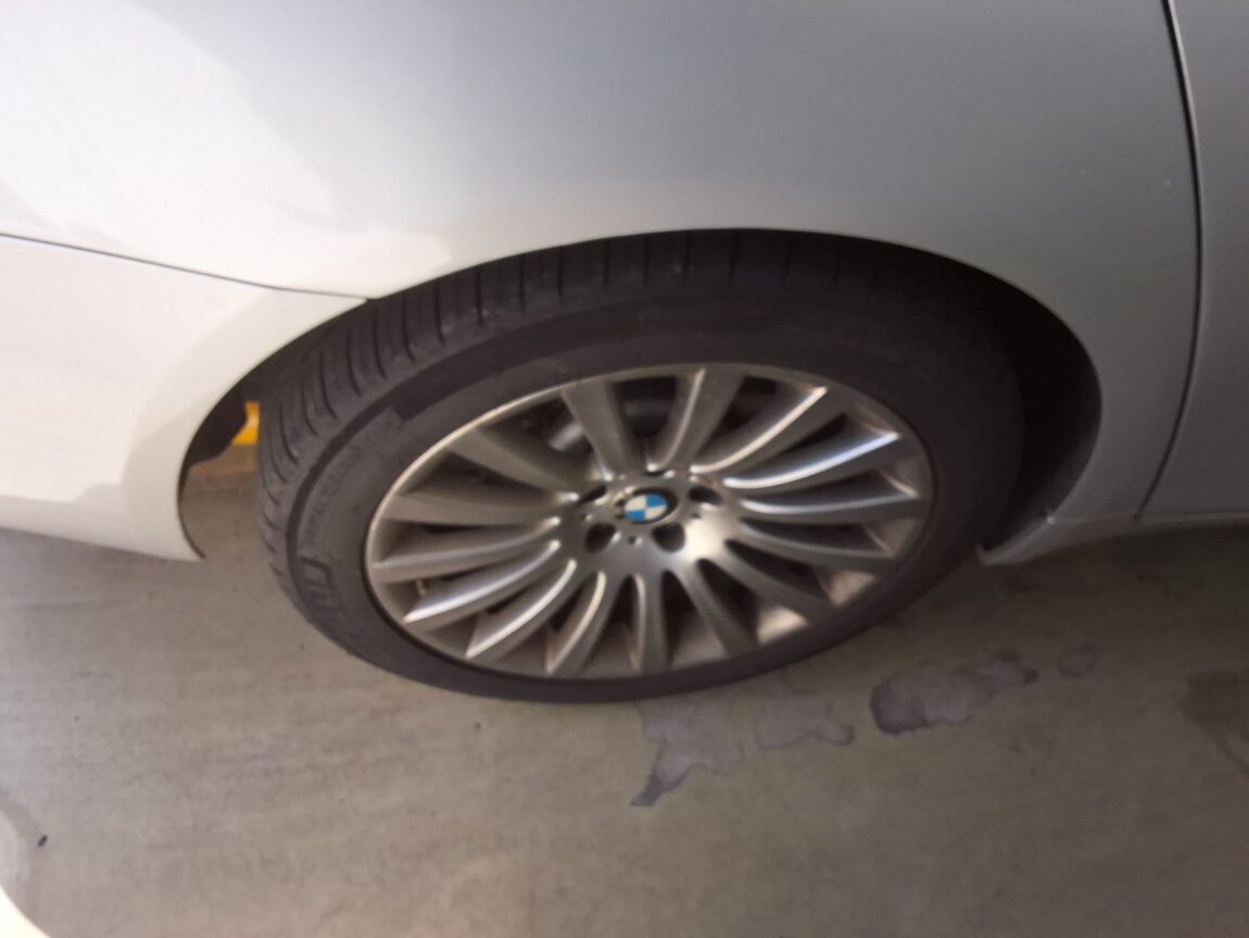 BMW 7 SERIES (5TH GEN) 740Li 2012 - zdjęcie 22