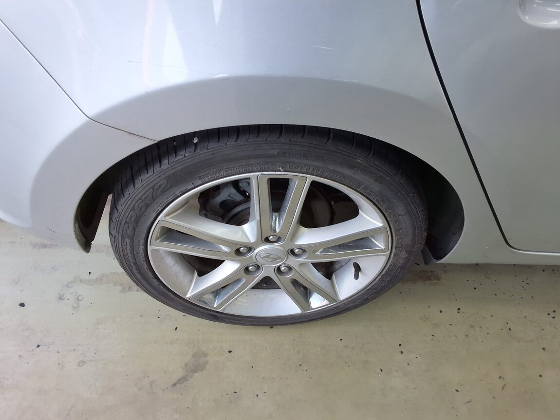 HYUNDAI i30 1.6 VVT PREMIER 2009 - zdjęcie 24
