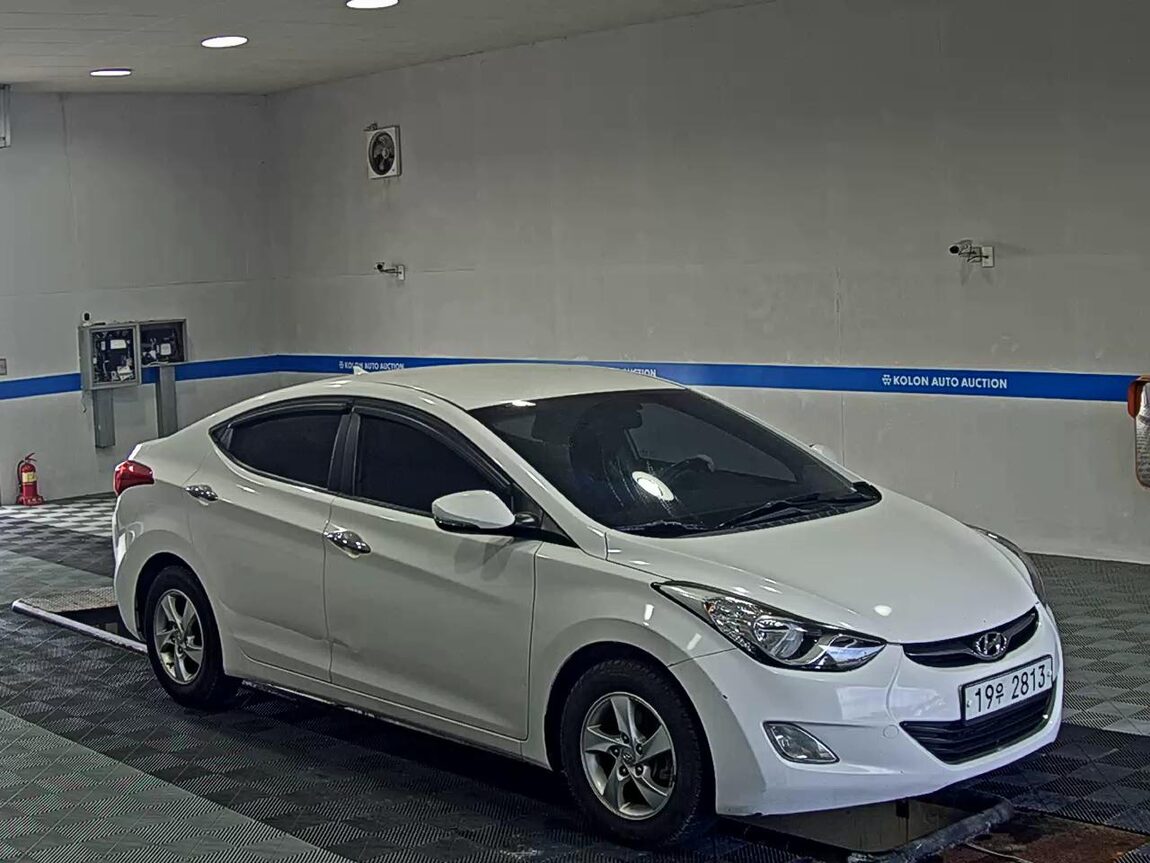 HYUNDAI AVANTE MD M16 GDi SMART 2013 - zdjęcie 3