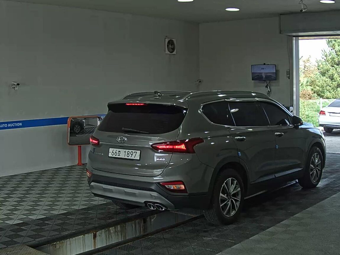 HYUNDAI SANTA FE (TM) R2.2 2WD EXCLUSIVE 2019 - zdjęcie 5