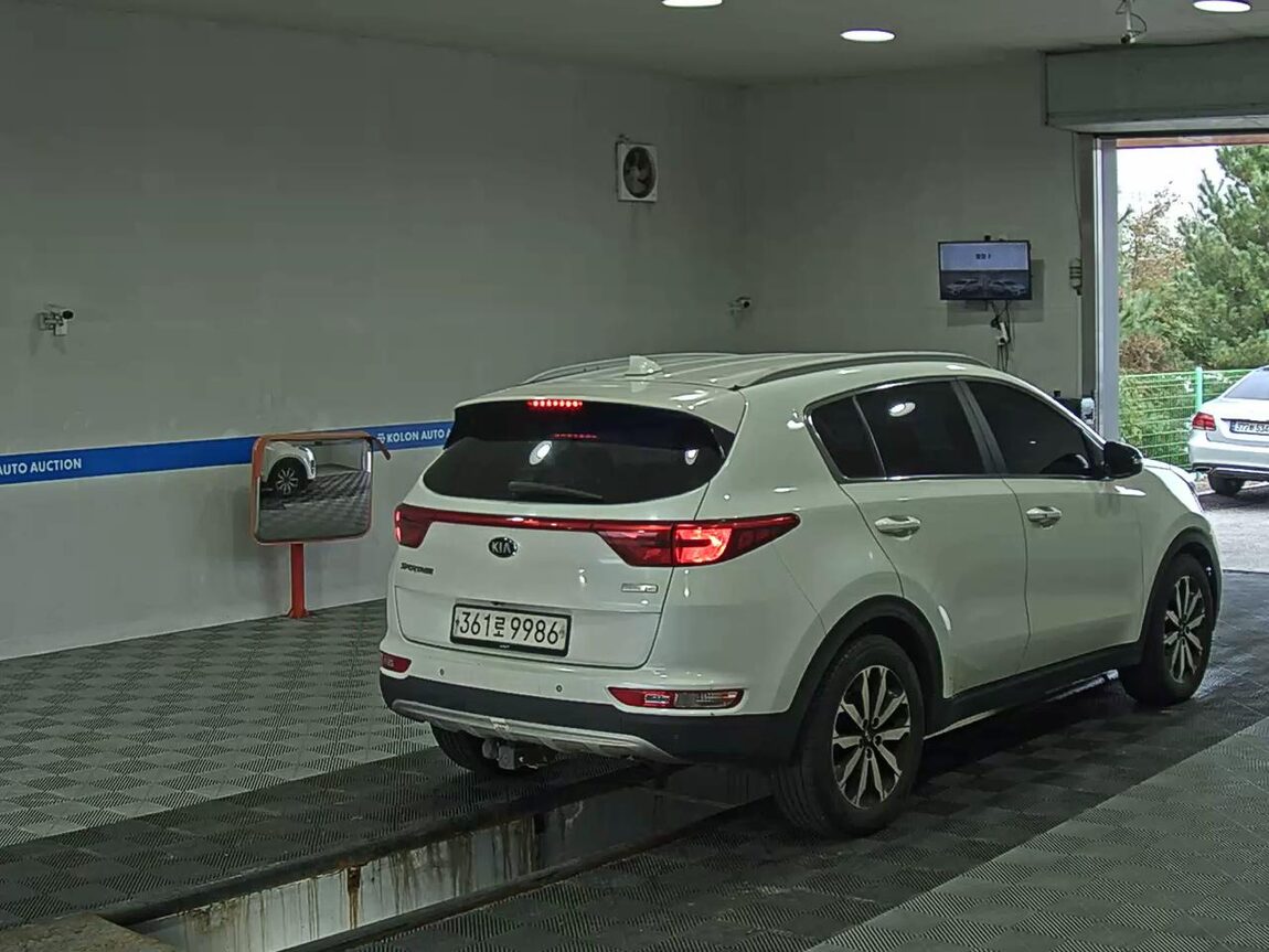 KIA NEW SPORTAGE R2.0 2WD NOBLESSE 2016 - zdjęcie 5