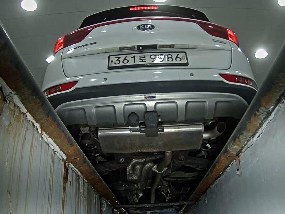 KIA NEW SPORTAGE R2.0 2WD NOBLESSE 2016 - zdjęcie 8