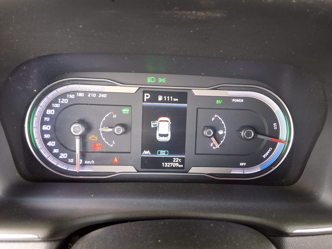 HYUNDAI THE ALL NEW TUCSON HYBRID 1.6 HEV 2WD MODERN 2022 - zdjęcie 9