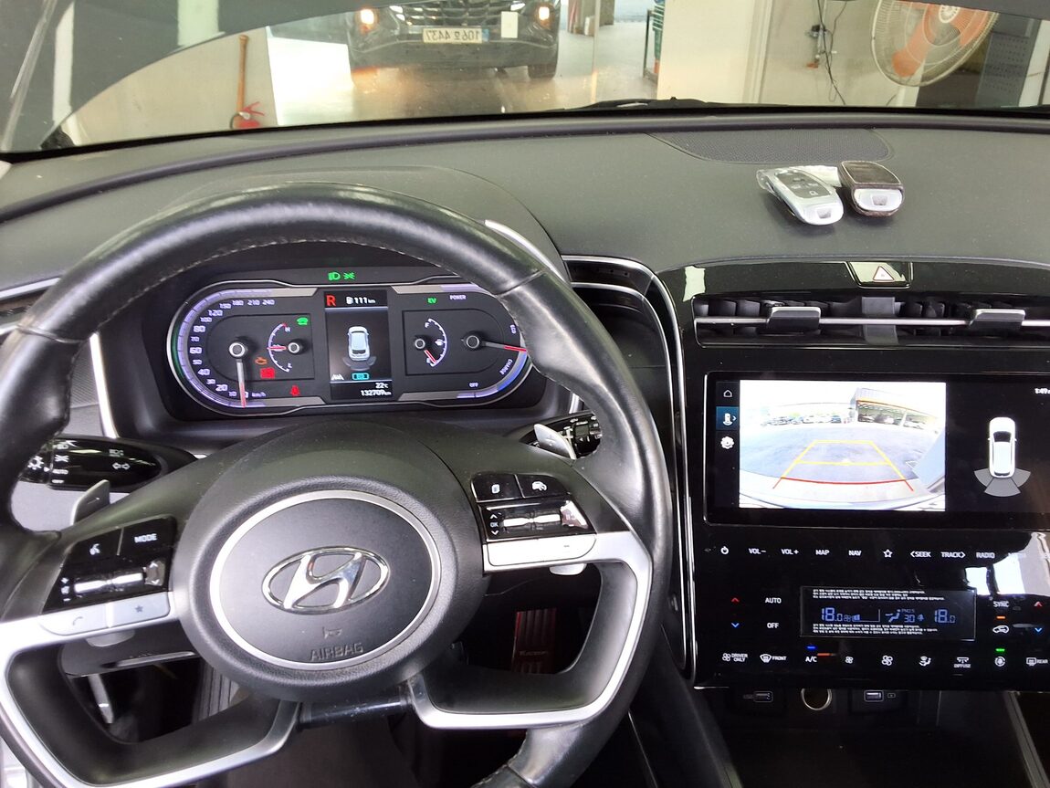 HYUNDAI THE ALL NEW TUCSON HYBRID 1.6 HEV 2WD MODERN 2022 - zdjęcie 17