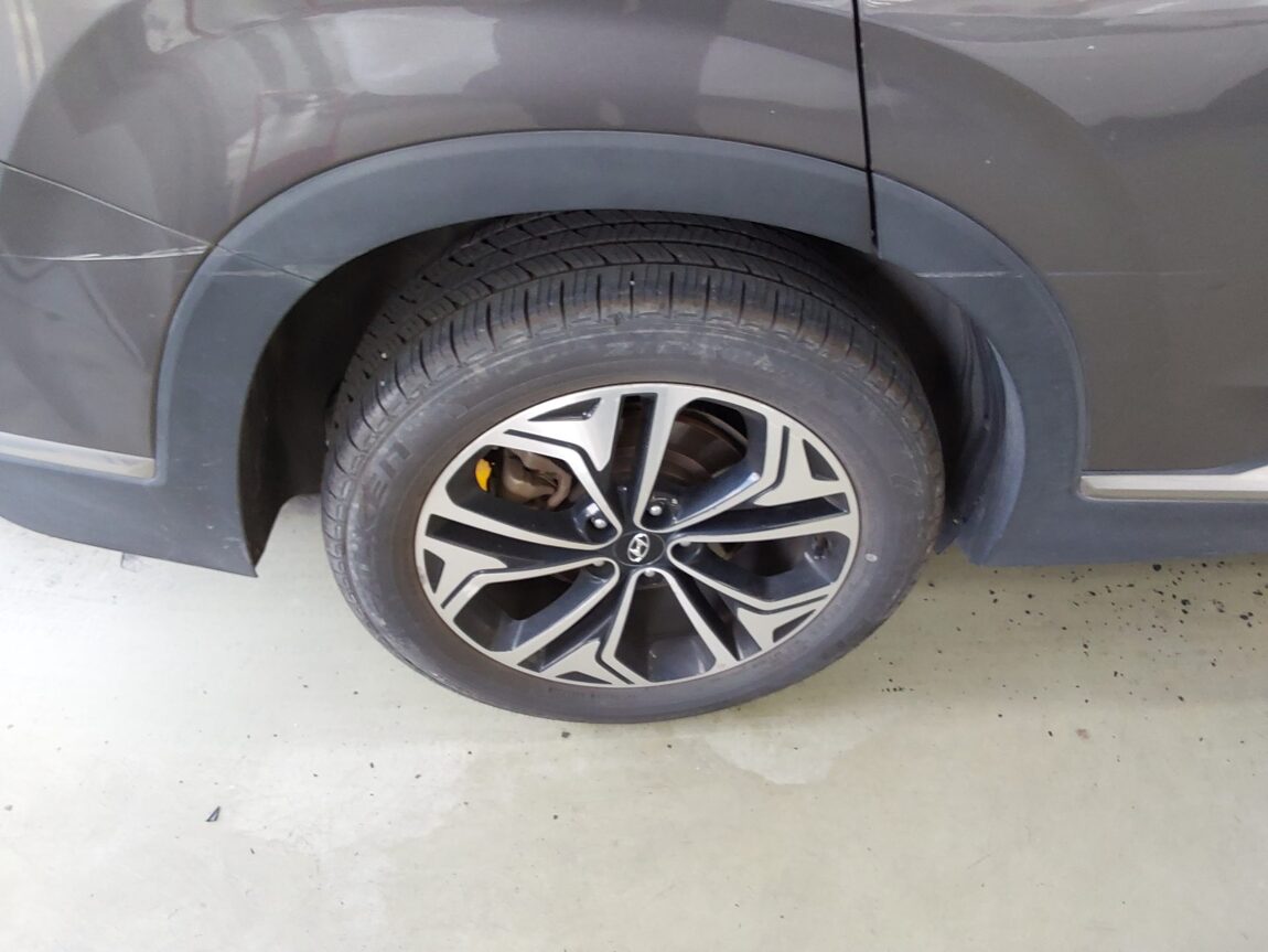 HYUNDAI SANTA FE (TM) R2.2 2WD PRESTIGE 2019 - zdjęcie 23
