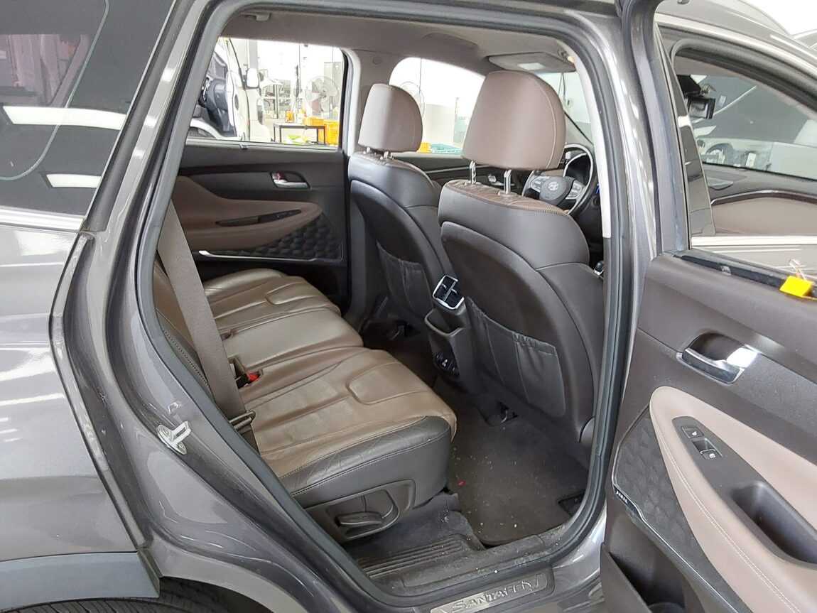 HYUNDAI SANTA FE (TM) R2.2 2WD PRESTIGE 2019 - zdjęcie 13