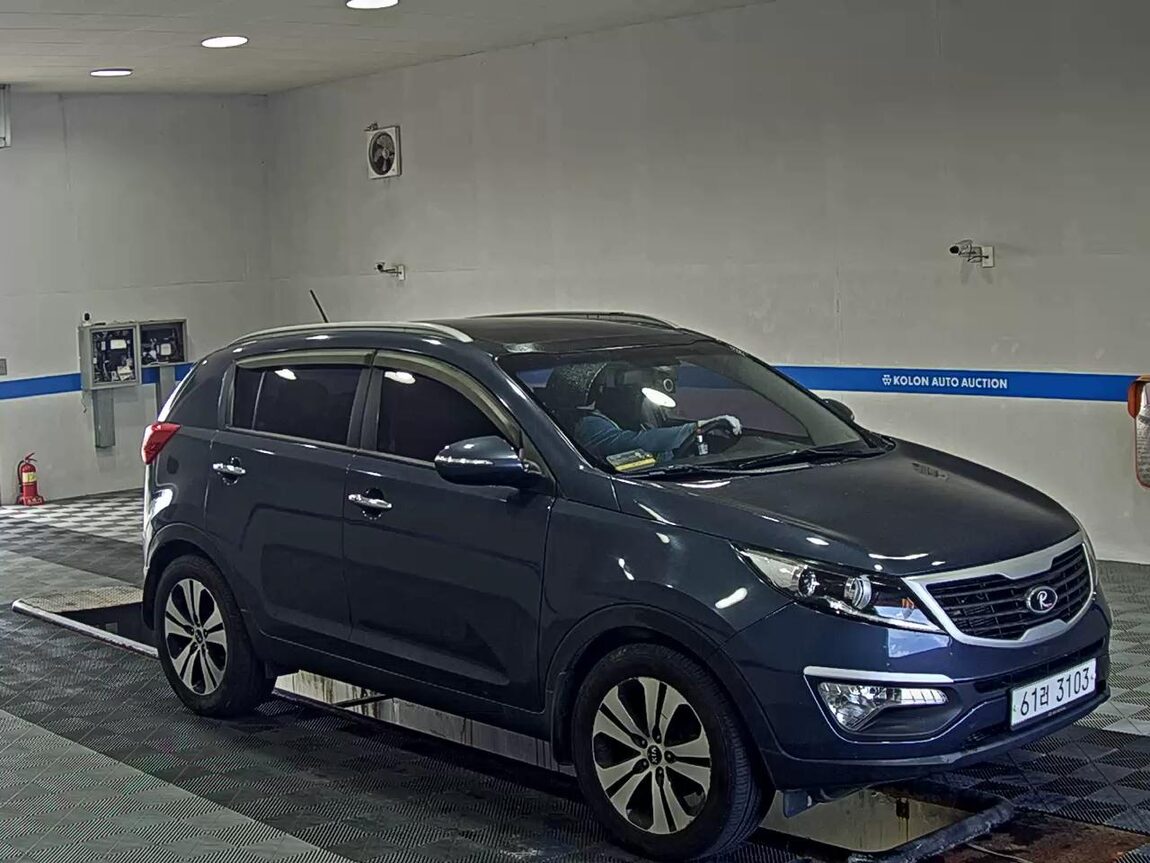 KIA SPORTAGE R DIESEL R2.0 4WD TLX LUXURY MODEL 2011 - zdjęcie 3