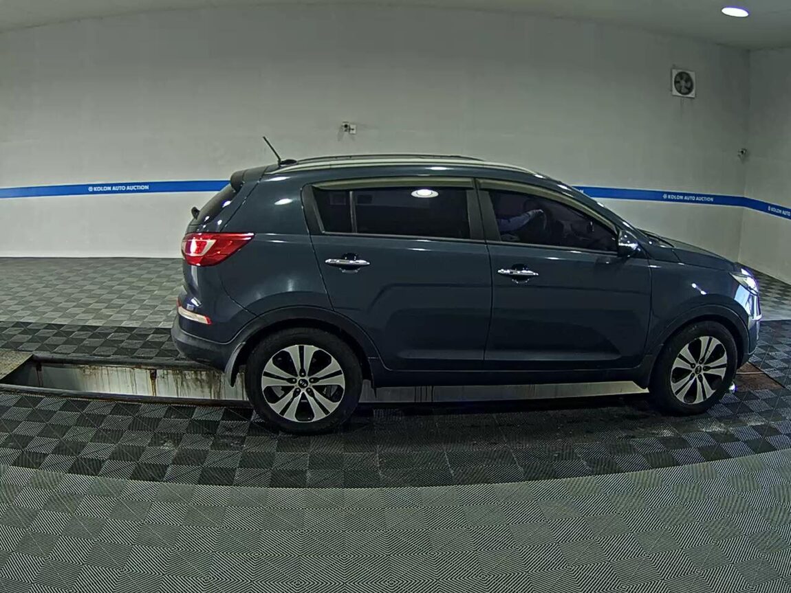KIA SPORTAGE R DIESEL R2.0 4WD TLX LUXURY MODEL 2011 - zdjęcie 4