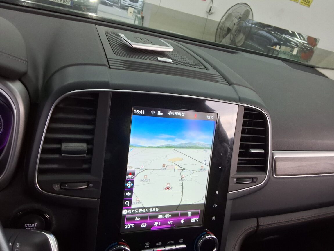 RENAULT (SAMSUNG) NEW QM6 2.0 GDe PREMIERE 2023 - zdjęcie 17