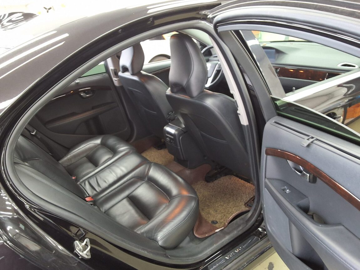 VOLVO S80 (2ND GEN) D5 2014 - zdjęcie 13