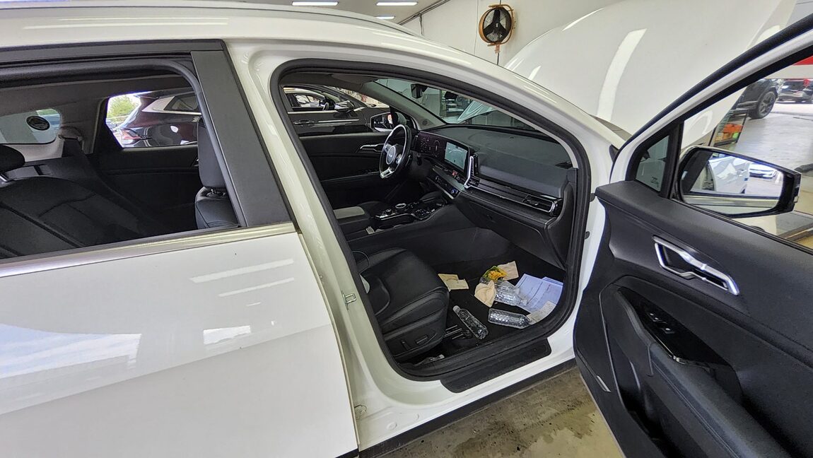 KIA THE ALL NEW SPORTAGE 2.0 DIESEL 2WD NOBLESSE 2022 - zdjęcie 14