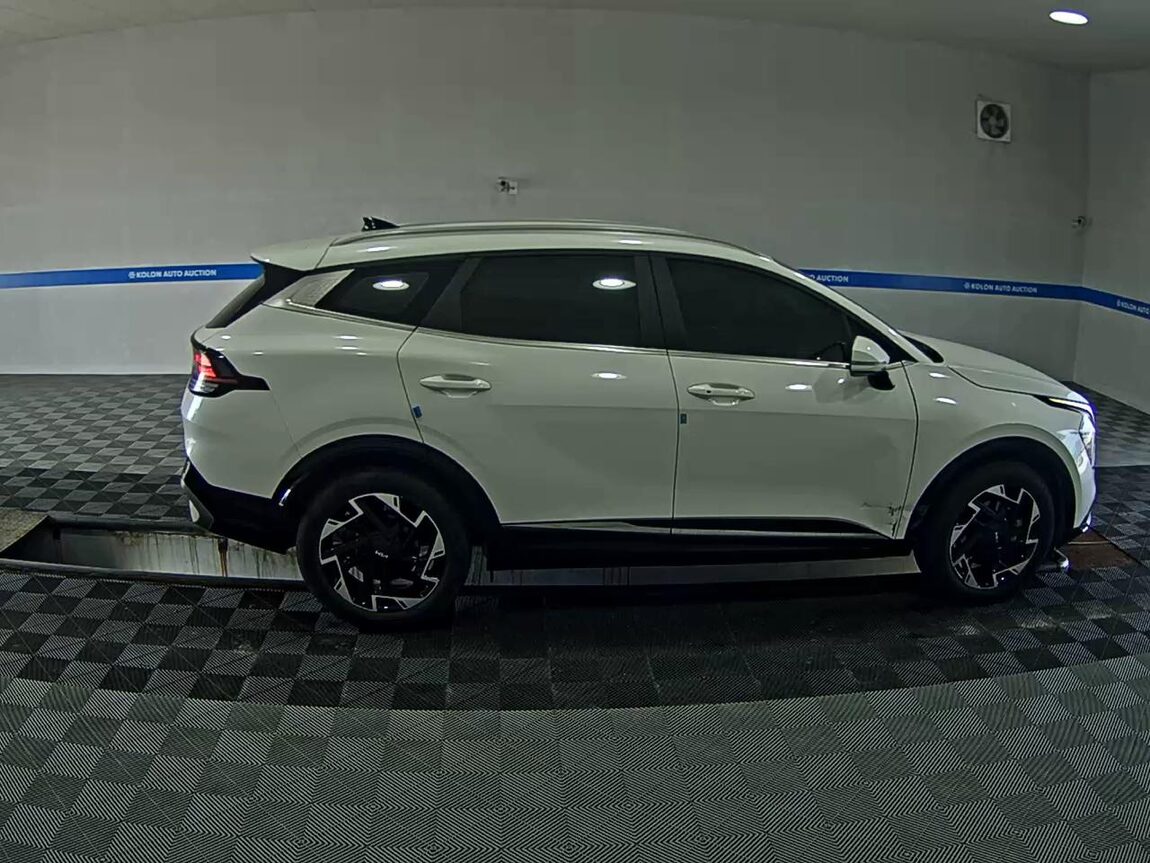 KIA THE ALL NEW SPORTAGE 2.0 DIESEL 2WD NOBLESSE 2022 - zdjęcie 4