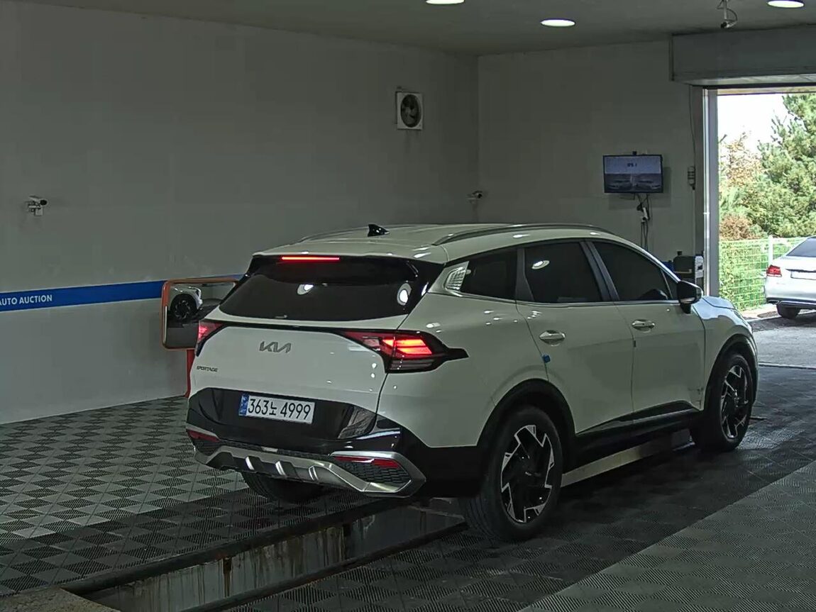 KIA THE ALL NEW SPORTAGE 2.0 DIESEL 2WD NOBLESSE 2022 - zdjęcie 5