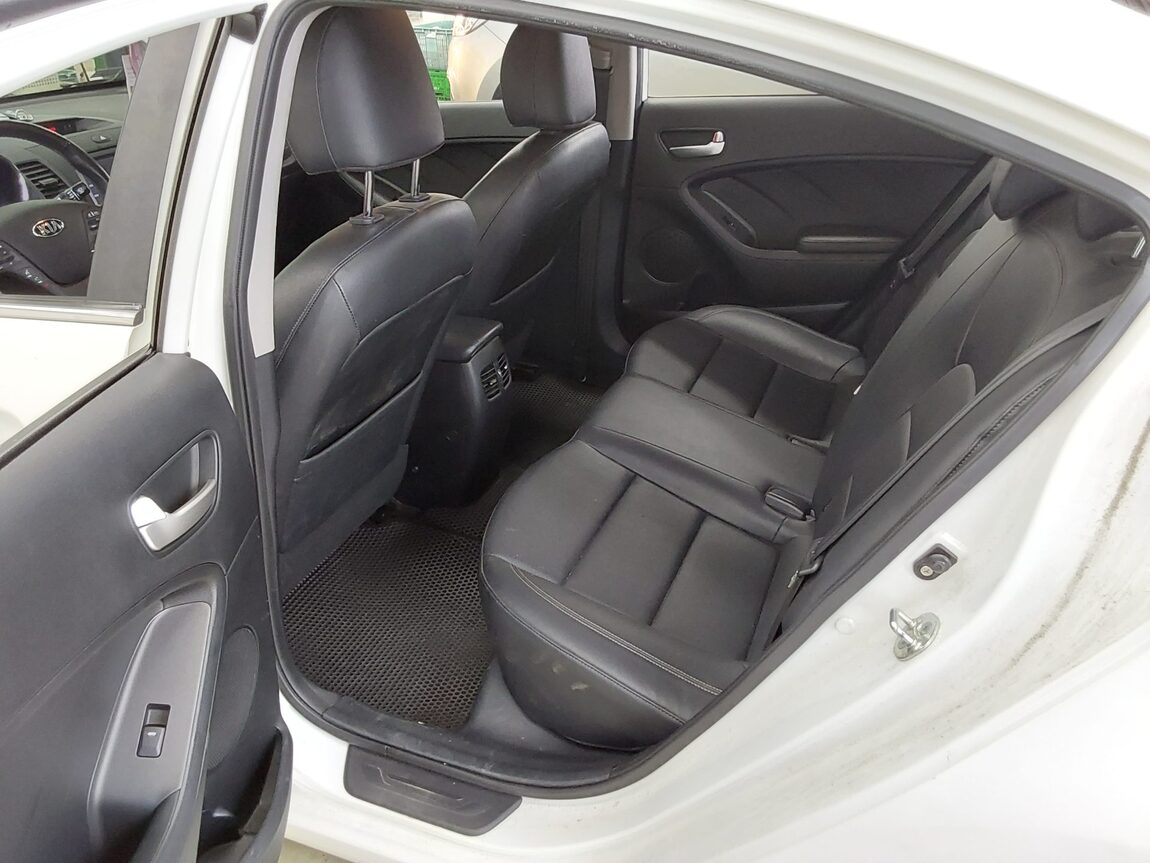 KIA K3 1.6 GDI TRENDY 2015 - zdjęcie 12