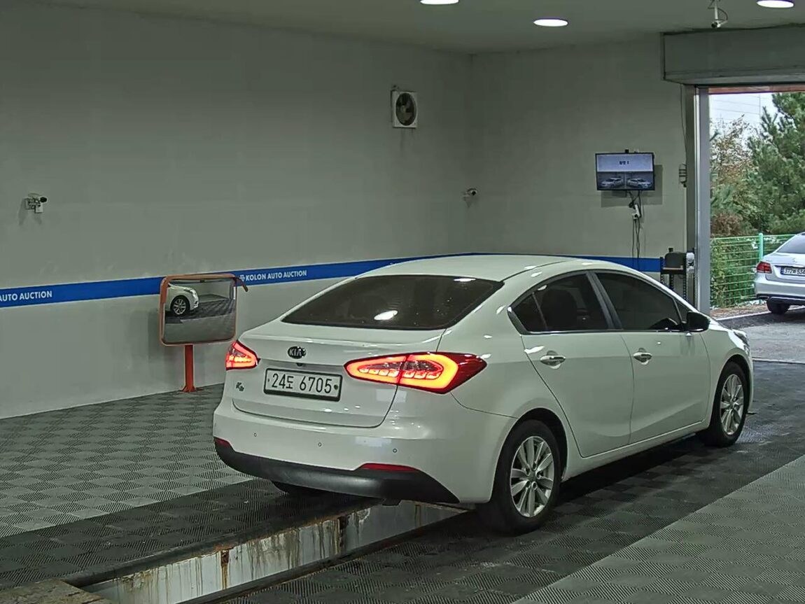 KIA K3 1.6 GDI TRENDY 2015 - zdjęcie 5