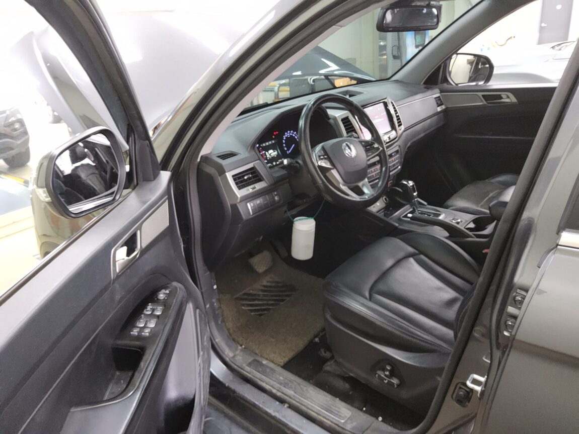 KG MOBILITY (SSANGYONG) REXTON SPORTS 2.2 4WD PRESTIGE 2018 - zdjęcie 10